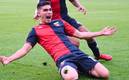 Johan Vásquez brilla mientras el Genoa batalla con el descenso (Foto Google)