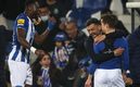 Francisco Conceição festeja su gol con su papá y DT del Porto. (FOTO: AFP)