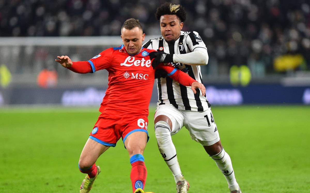 La Serie A busca seguir compitiendo para evitar retrasos en el torneo (Reuters)