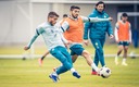 Dos Santos en la práctica del 11 de enero. (Club América)