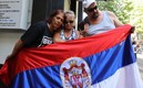 Partidarios de Djokovic en Australia esperaban unamejor resolución. Foto: AFP