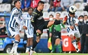 El Piojo Alvarado debutó con Chivas. (Foto: Imago7)