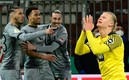 El St Pauli echó la de Copa al Dortmund. FOTOS: AFP.