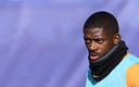 Dembélé en un entrenamiento del Barcelona. (AFP)