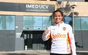 Álvarez después de realizar las pruebas médicas. (@VCF_Femenino)