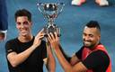 Kyrgios y Kokkinakis se impusieron en la Final de dobles a Ebden y Purcell (AFP)