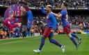 Xavi aplaudió a sus jugadores en el vestuario. (Foto: AFP)