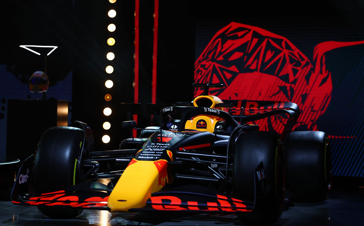 Red Bull de nuevo aspira a ganar el título de pilotos.