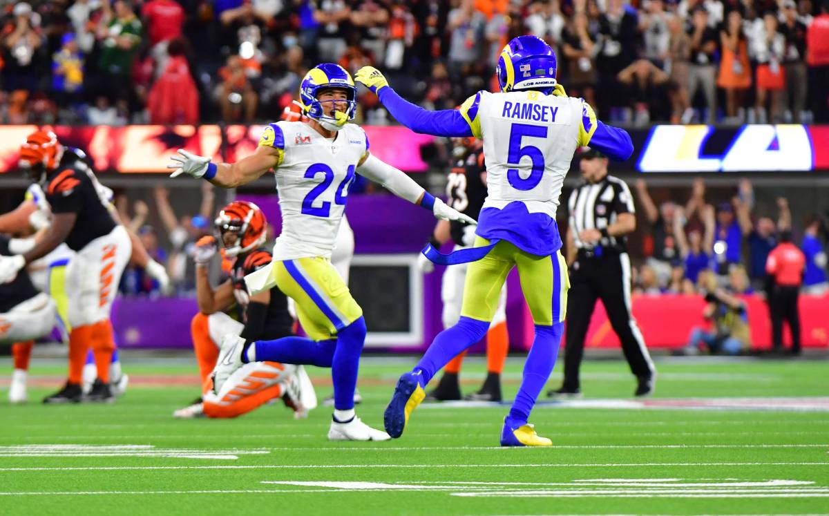 Taylor Rapp se comprometió con su novia tras el Super Bowl