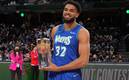 Karl-Anthony Towns se quedó con el concurso de triples en el Juego de las Estrellas de la NBA (Foto AFP)