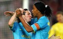 Messi y Ronaldinho fueron compañeros en el Barcelona. (MexSport)