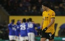 Jiménez durante el juego contra el Everton en Premier League. (Reuters)
