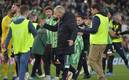 Manuel Pellegrini celebró con todo el pase a la Final del Betis (Foto AFP)