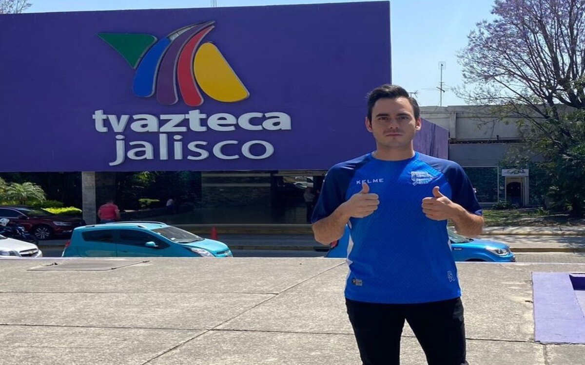 Aficionado del Alavés fuera de TV Azteca. (@Alaves)