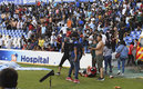 Barristas del Querétaro golpearon a seguidores del Atlas. (Foto: Mexsport)