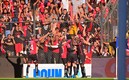 Jugadores de Atlas celebrando el gol con su afición. (IMAGO7)