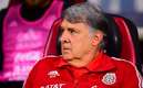 Gerardo Martino está en duda para viajar con el Tri a Honduras (Imgao7)