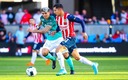 El duelo se disputó en el PayPal Park. (Foto: Twitter @Chivas)