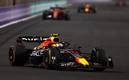Checo Pérez quedó fuera del podio del Gran Premio de Arabia Saudita (Reuters)