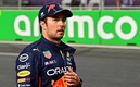 Checo Pérez felicitó a Verstappen pero lamentó su mala suerte. Foto: AFP