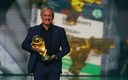 Deschamps en el sorteo de Qatar 2022. (Reuters)