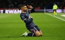 Mbappé hizo doblete. (Reuters)