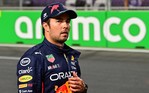 Checo Pérez felicitó a Verstappen pero lamentó su mala suerte. Foto: AFP