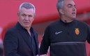 Javier Aguirre con su auxiliar en el duelo ante Atlético. (Foto: captura de pantalla)