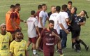 El momento del cabezazo de Soriano a la asistente Netto. Foto: captura