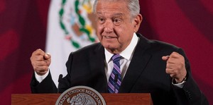 El presidente de México confía en que pronto se comience a vacunar a los menores. FOTO: AFP.