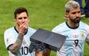 Messi y Agüero tuvieron varias disputas por culpa de la consola de Sony. (Reuters)