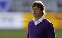 Matías Almeyda fue encarado por un aficionado en el PayPal Park (AP)