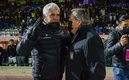 Tuca y Miguel Herrera durante un FC Juárez vs Tigres. (FOTO: Imago7)