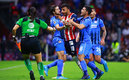 Vega no tomó a bien la entrada de Rivero | Imago7
