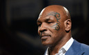 Mike Tyson fue captado golpeando a una persona. (FOTO: AFP)