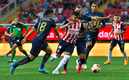 Chivas se impuso 3-1 a Pumas en la cancha del Estadio Akron (Imago7)