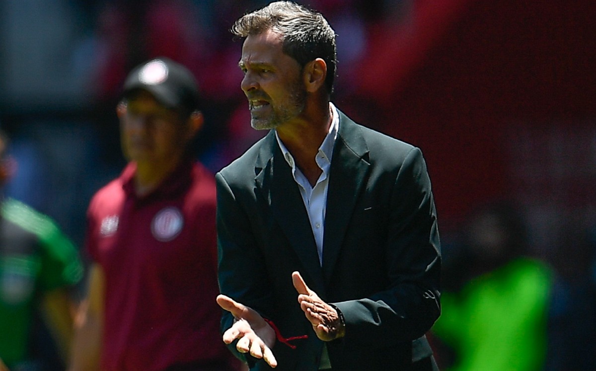 Cocca se fue contento por el resultado en Toluca. (Foto: Mexsport)