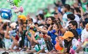 En el TSM se vivió la lluvia de juguetes. (Foto: Mexsport)
