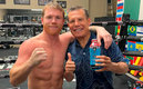 Canelo posó para la lente del César del Boxeo | Twitter Julio César Chávez