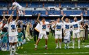 Los jugadores celebraron con todo la 35 merengue / AFP