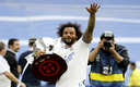 Marcelo con el título 35 de Liga del Real Madrid. (Reuters)