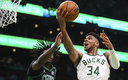 Giannis Antetokounmpo, figura de Milwaukee Bucks. (AFP)