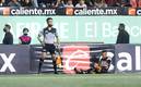 El Asistente 2 del Xolas vs FC Juárez se lesionó y tuvo que ser relevado (Imago)