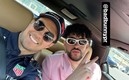 Checo Pérez y Bad Bunny (AFP).
