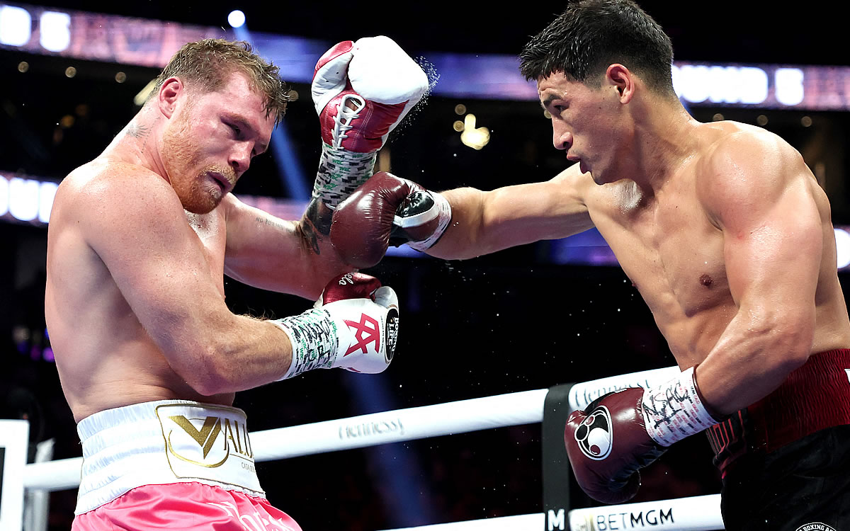 Bivol derrotó al Canelo Álvarez por decisión unánime en Las Vegas. (AFP)