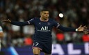 Mbappé termina contrato con el PSG en junio de 2022. (Reuters)