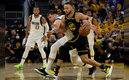 Curry lideró a los Warriors en el primero de la serie | AFP