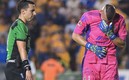 Nahuel Guzmán tendrá que cumplir con la sanción. (Foto: Mexsport)
