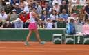 Irina-Camelia Begu estuvo cerca de golpear a un niño con si raqueta (Captura Twitter)