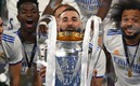 Benzemá levantó una Orejona más con el Madrid